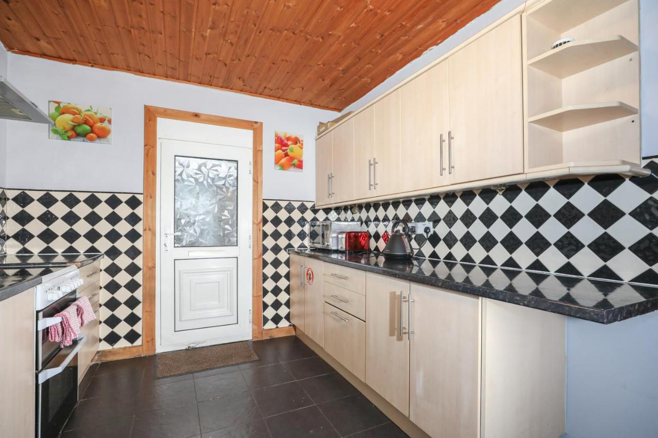 Beautiful 4 Bedroom Cottage - Ideal Location - Free Parkingエディンバラ エクステリア 写真